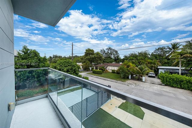 3142 Carter St 3142, Miami, FL 33133