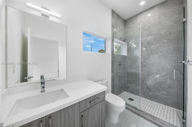 3142 Carter St 3142, Miami, FL 33133