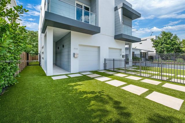 3142 Carter St 3142, Miami, FL 33133