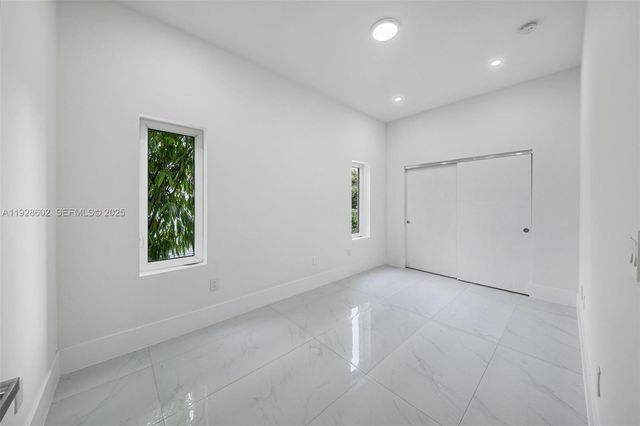 3142 Carter St 3142, Miami, FL 33133