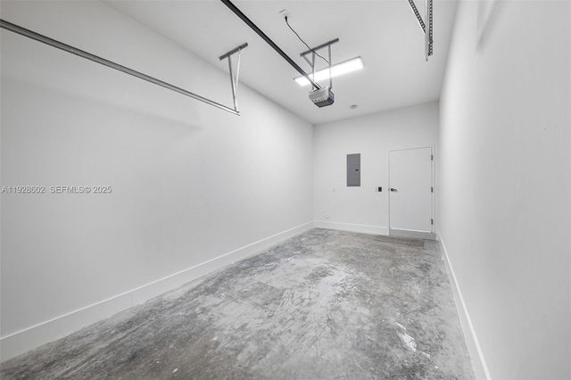 3142 Carter St 3142, Miami, FL 33133