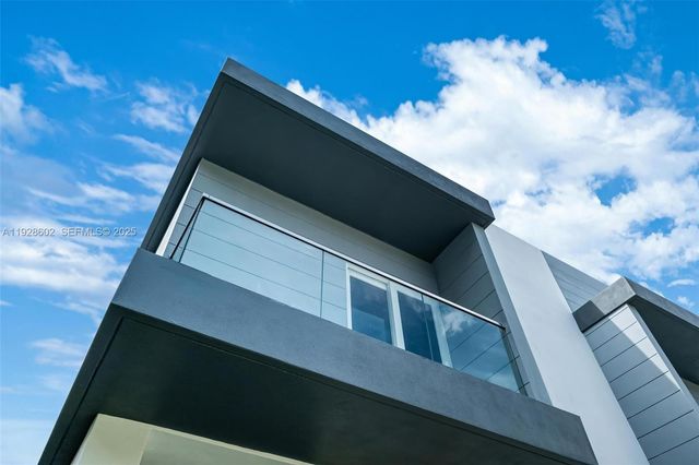 3142 Carter St 3142, Miami, FL 33133