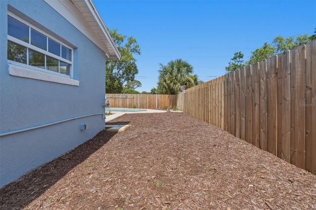 2204 SANDALWOOD DRIVE, Fern Park, FL 32730