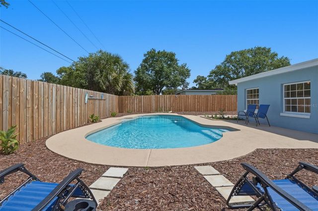 2204 SANDALWOOD DRIVE, Fern Park, FL 32730