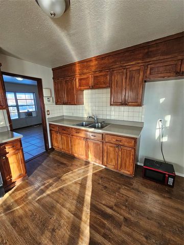 1302 SE 40th Street, Oklahoma City, OK 73129