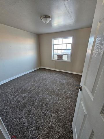 1302 SE 40th Street, Oklahoma City, OK 73129