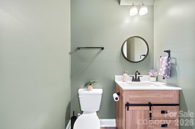 115 W Americana Drive, Mooresville, NC 28115