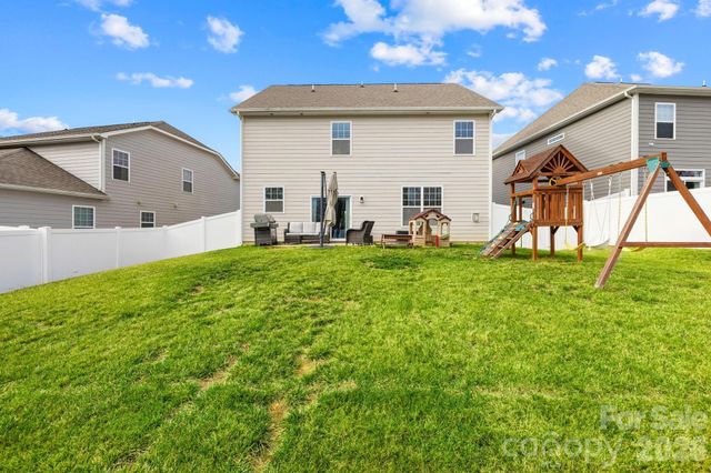 115 W Americana Drive, Mooresville, NC 28115