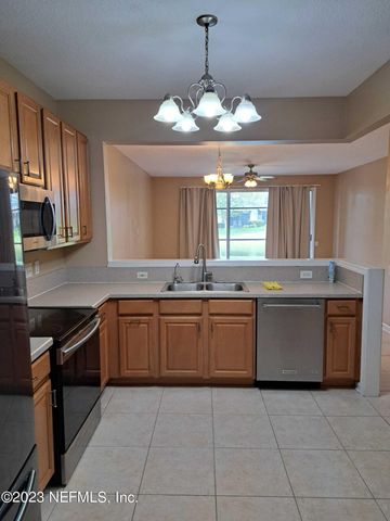 7540 RED CRANE Lane, Jacksonville, FL 32256