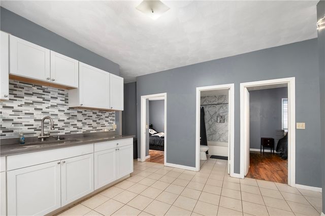 346 Douglas Avenue, Providence, RI 02908