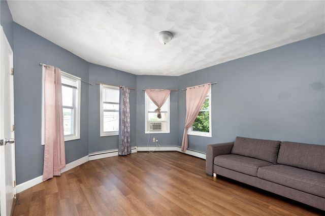 346 Douglas Avenue, Providence, RI 02908