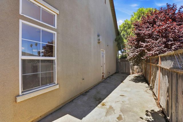 631 Elm Avenue, Greenfield, CA 93927