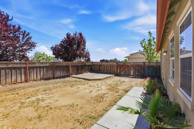 631 Elm Avenue, Greenfield, CA 93927