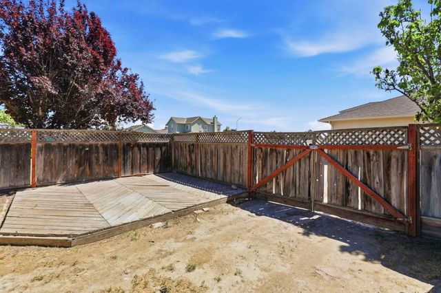 631 Elm Avenue, Greenfield, CA 93927