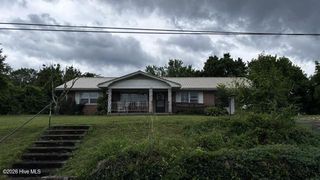 17 Moore Street, Andrews, NC 28901
