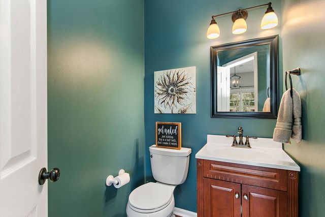 4951 Thistle Lane, Lake In The Hills, IL 60156