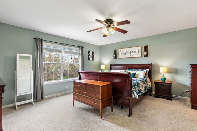 4951 Thistle Lane, Lake In The Hills, IL 60156