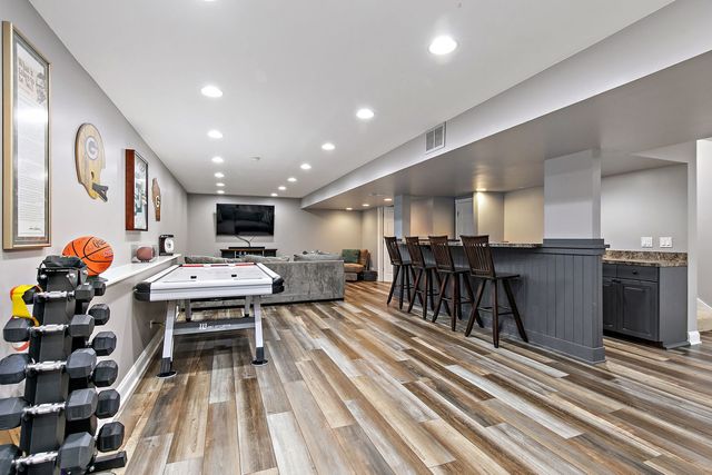 4951 Thistle Lane, Lake In The Hills, IL 60156