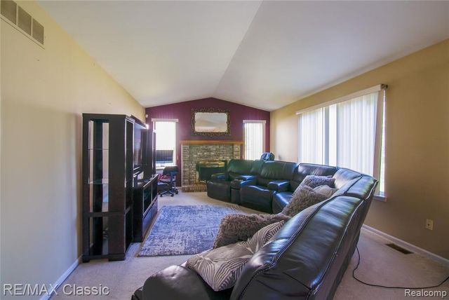 5973 Cottonwood Drive, Ypsilanti, MI 48197