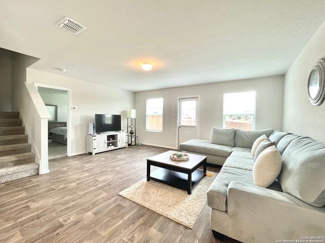 2526 WENTWOOD RUN, San Antonio, TX 78245