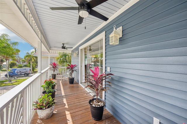 2908 AVENUE C, Holmes Beach, FL 34217