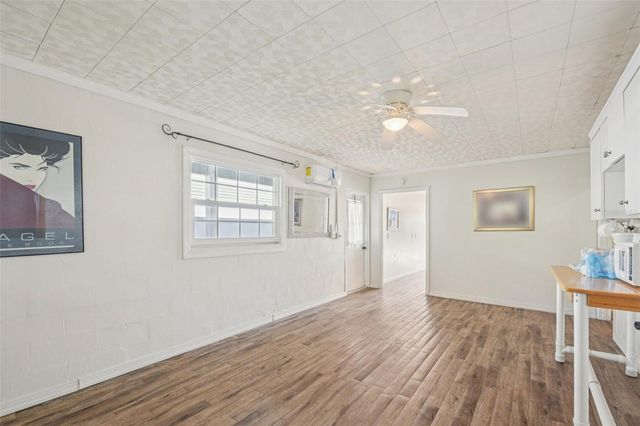 2908 AVENUE C, Holmes Beach, FL 34217