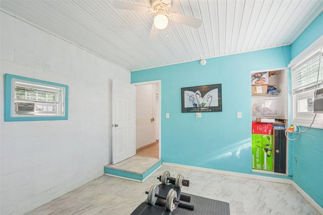 2908 AVENUE C, Holmes Beach, FL 34217