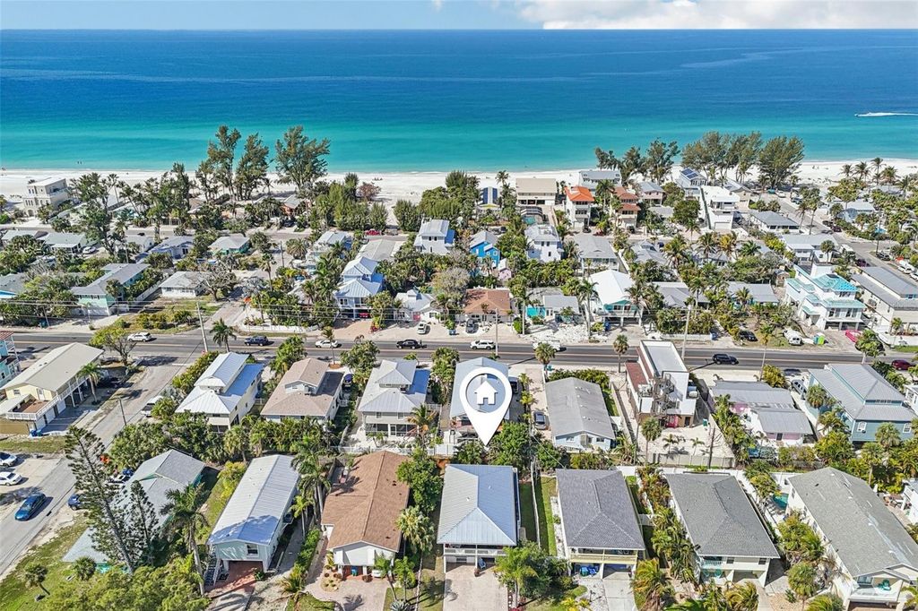 2908 AVENUE C, Holmes Beach, FL 34217