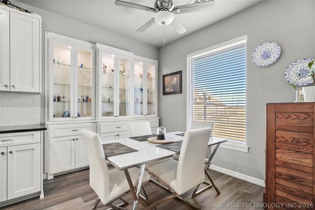 11353 S 281st East Place, Coweta, OK 74429