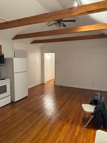 198 South Street, Marlboro, NY 12542