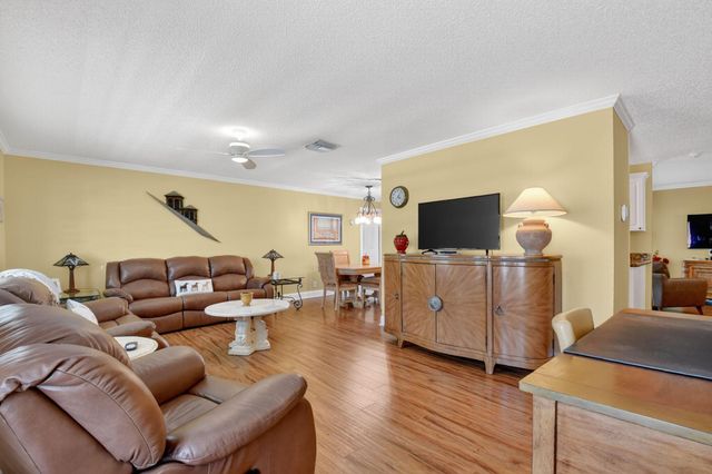 2019 Vastine Drive, Boynton Beach, FL 33426