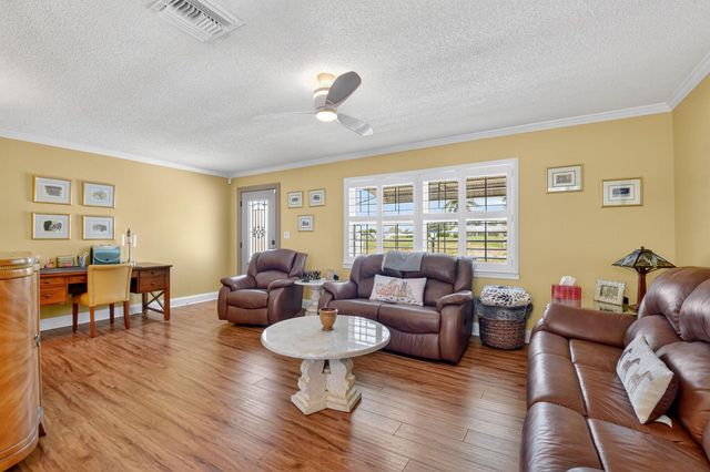 2019 Vastine Drive, Boynton Beach, FL 33426