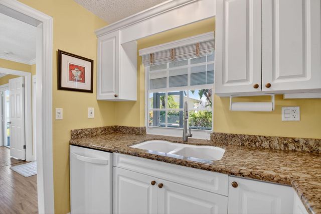 2019 Vastine Drive, Boynton Beach, FL 33426