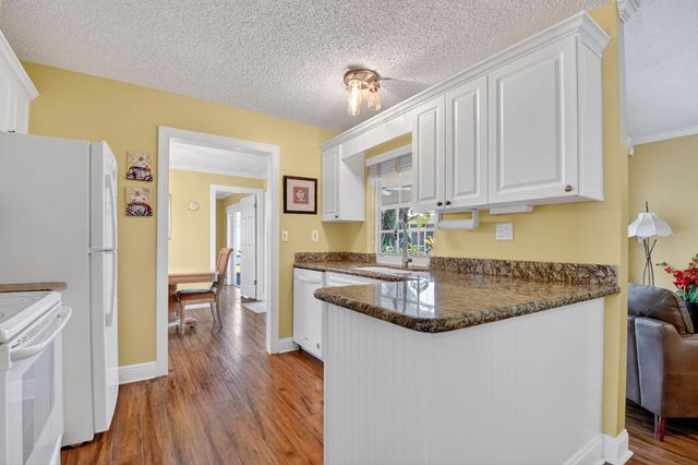 2019 Vastine Drive, Boynton Beach, FL 33426