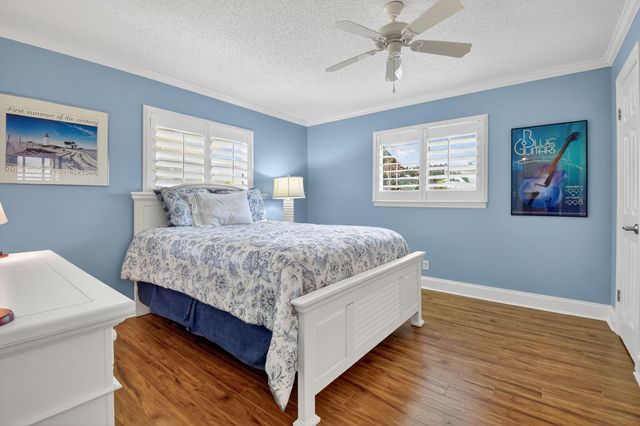 2019 Vastine Drive, Boynton Beach, FL 33426