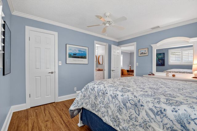 2019 Vastine Drive, Boynton Beach, FL 33426