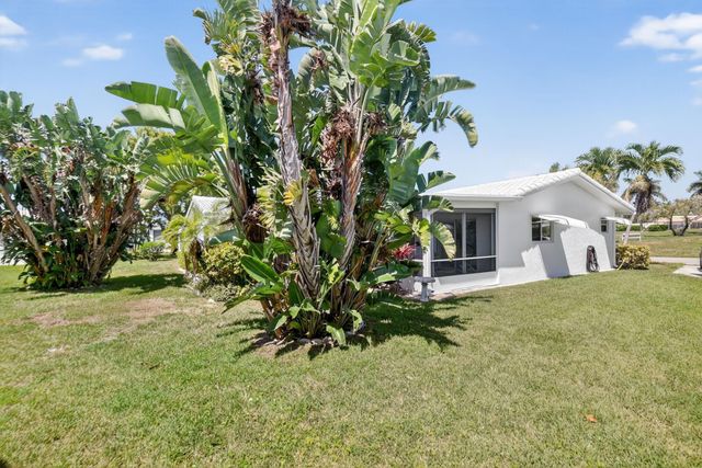 2019 Vastine Drive, Boynton Beach, FL 33426