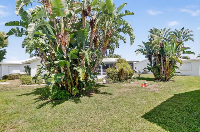 2019 Vastine Drive, Boynton Beach, FL 33426