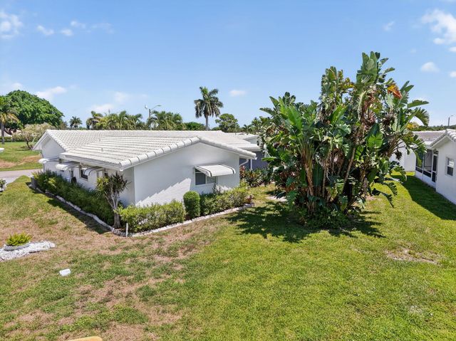2019 Vastine Drive, Boynton Beach, FL 33426