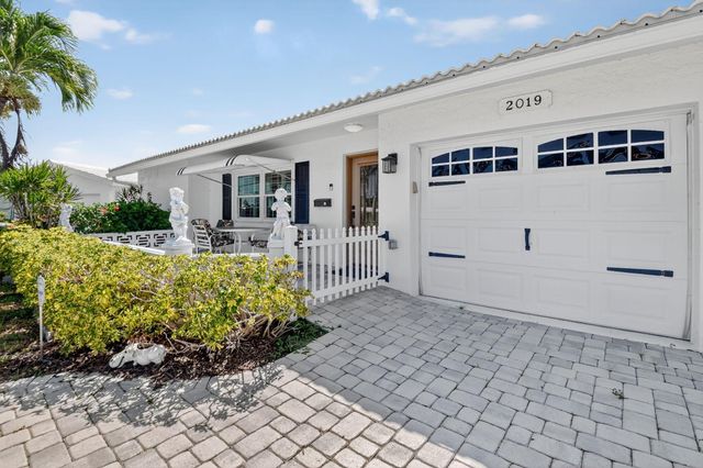 2019 Vastine Drive, Boynton Beach, FL 33426