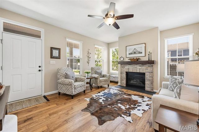 3269 Camp Street, St Charles, MO 63301