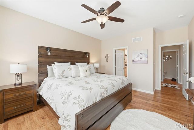 3269 Camp Street, St Charles, MO 63301