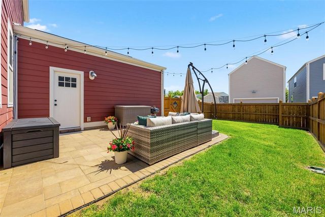 3269 Camp Street, St Charles, MO 63301