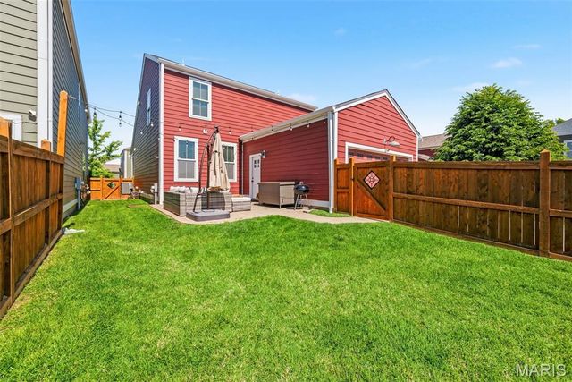 3269 Camp Street, St Charles, MO 63301