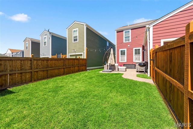 3269 Camp Street, St Charles, MO 63301