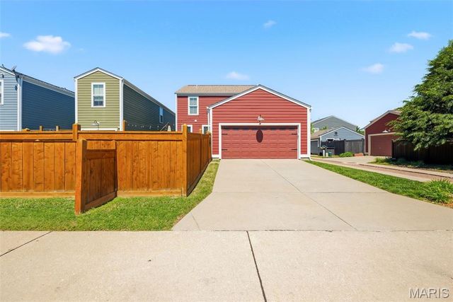 3269 Camp Street, St Charles, MO 63301