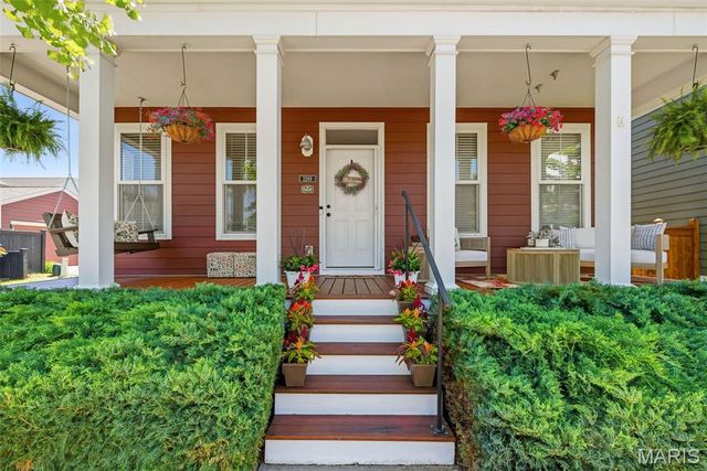 3269 Camp Street, St Charles, MO 63301