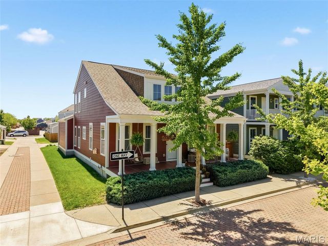 3269 Camp Street, St Charles, MO 63301