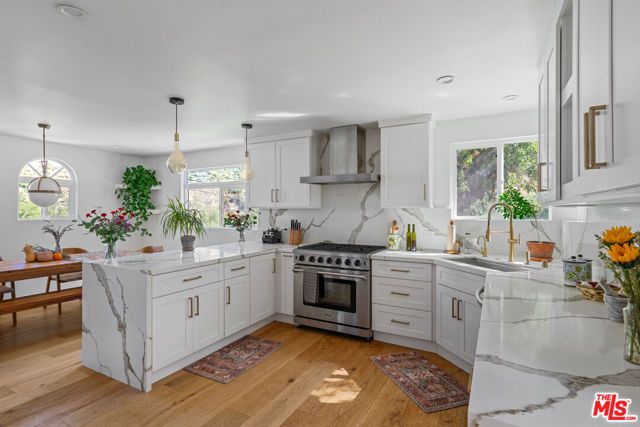 20402 Paradise Lane, Topanga (los Angeles), CA 90290