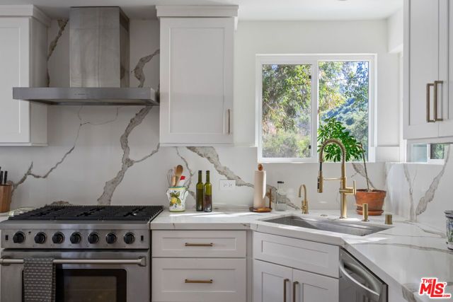 20402 Paradise Lane, Topanga (los Angeles), CA 90290